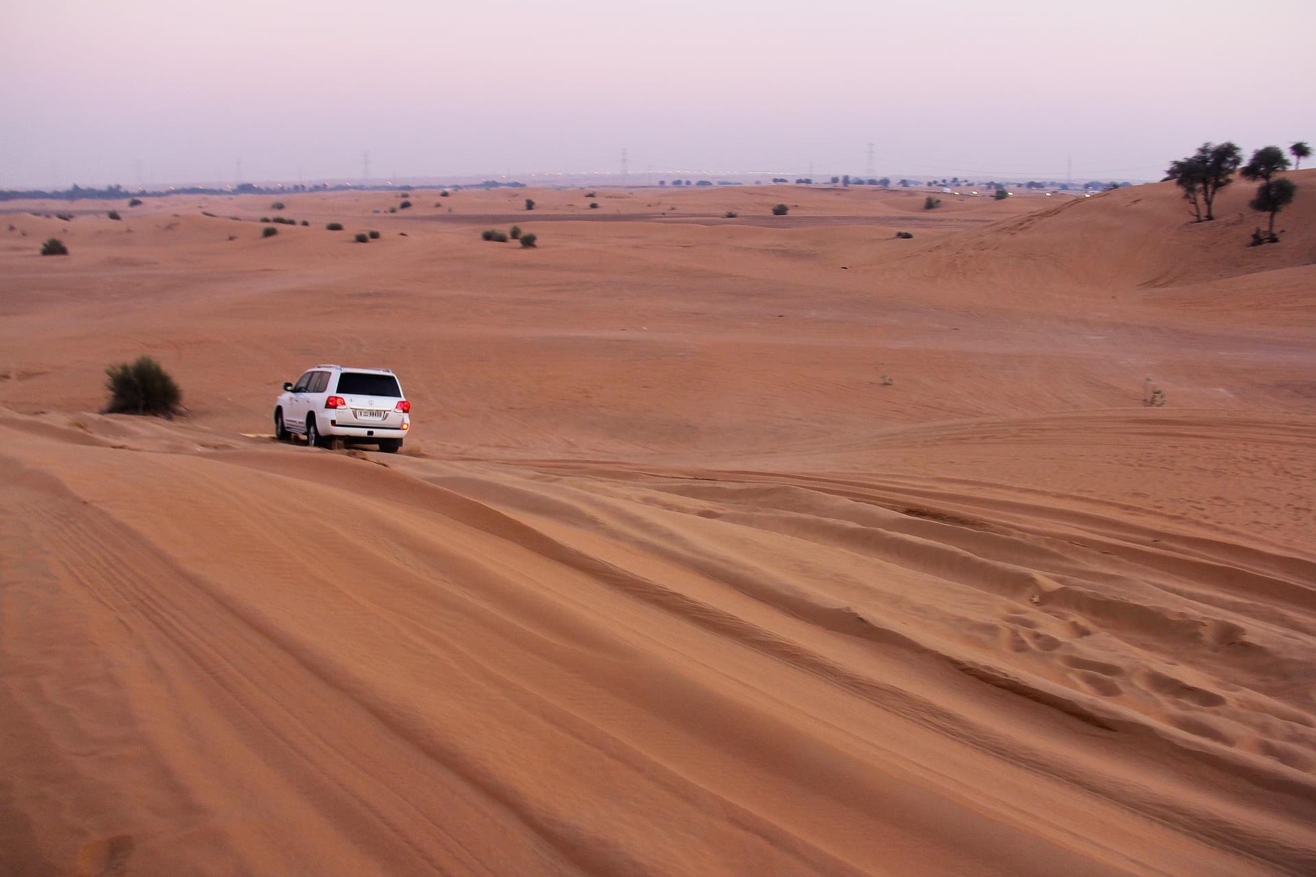 Luxury (4x4) fleet and private SUV transport